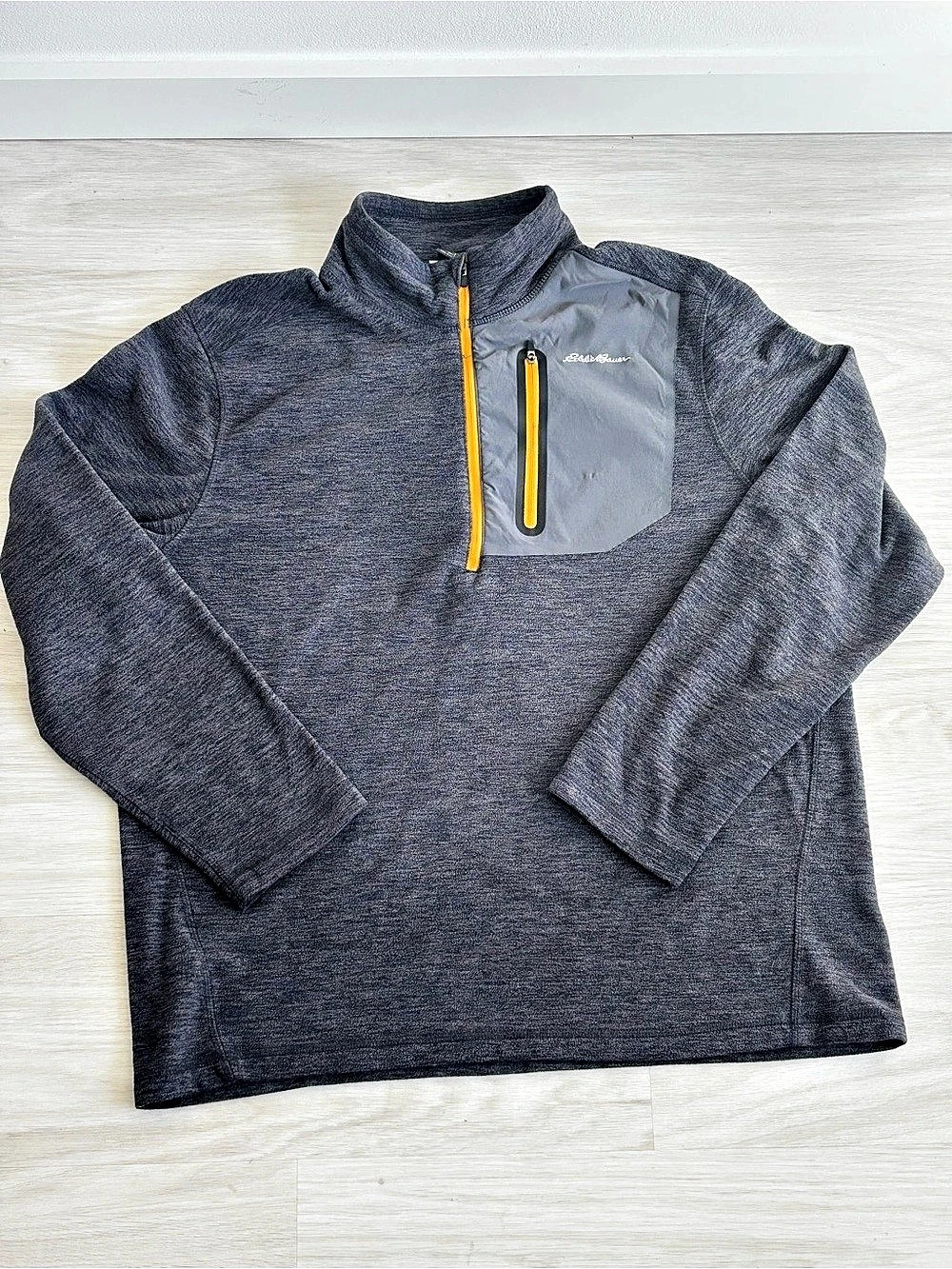 Eddie Bauer Sweater Fleece 1/4-Zip Men's Quarter-Zip Gray Large